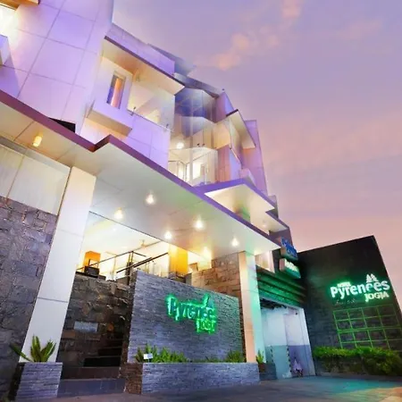 Pyrenees Malioboro Hotel-3